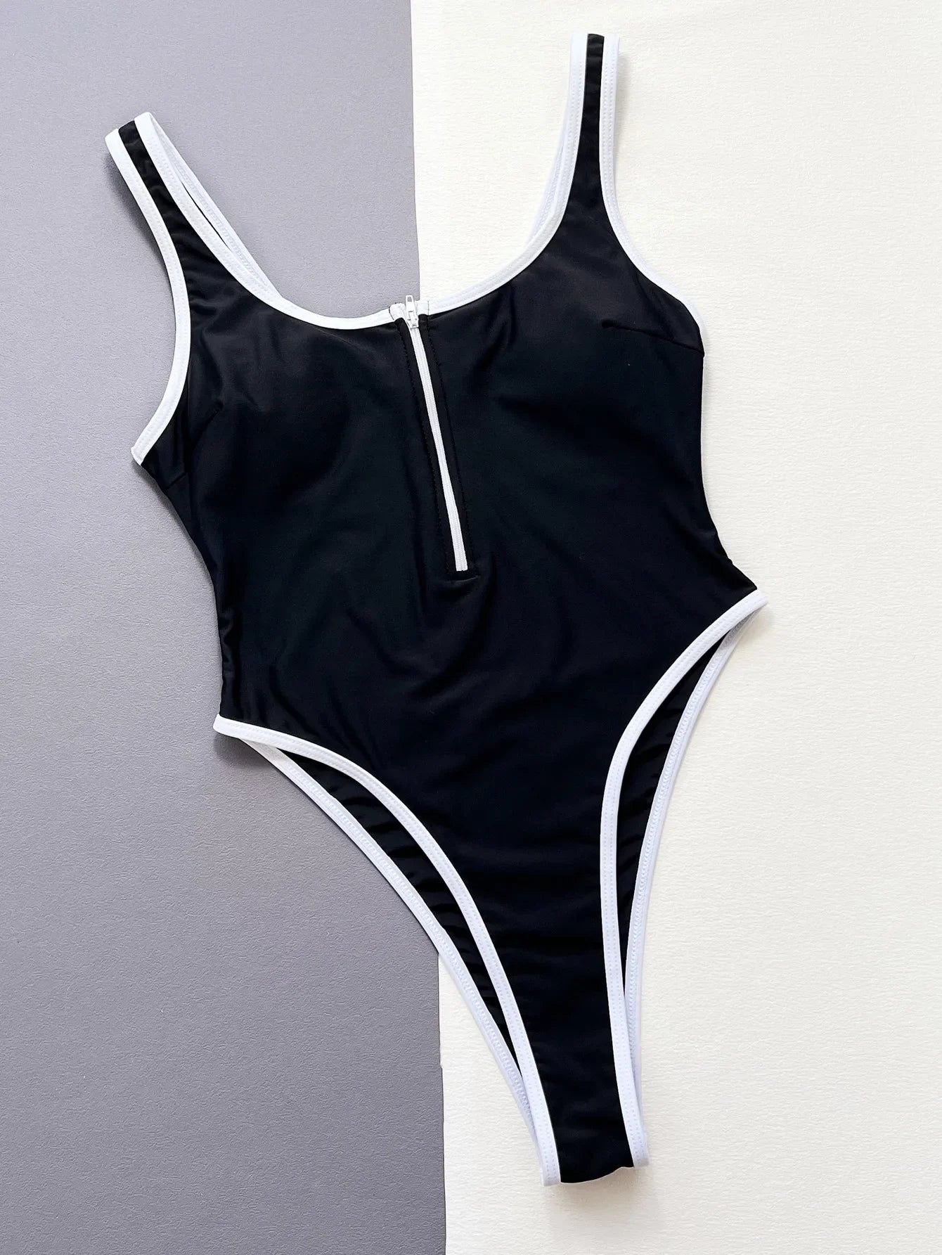 Sexy Zipper Black White Patchwork Swimsuit One Piece Bumr