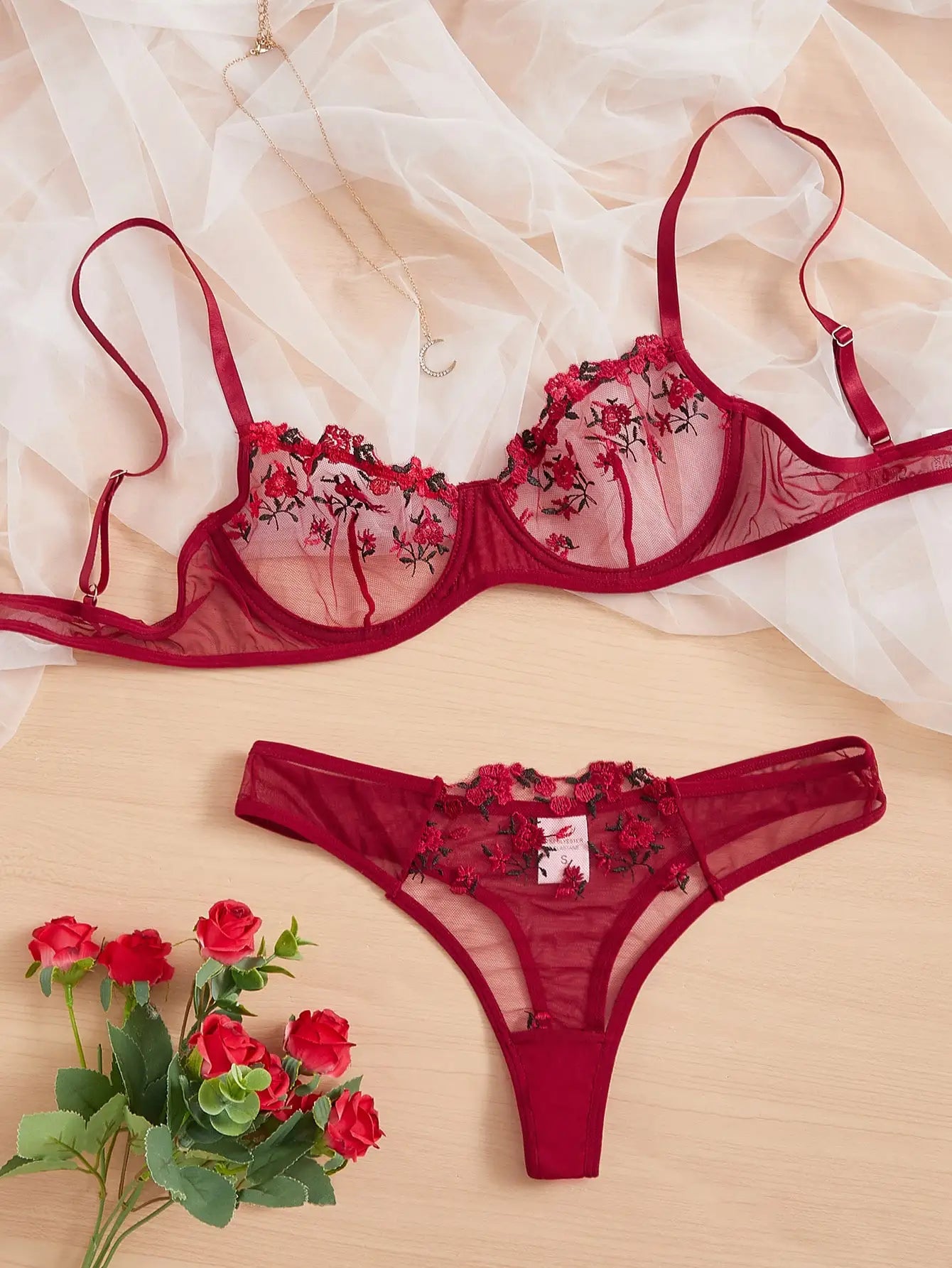 Floral Embroidery Lingerie Set Underwire Push Up Bra Set Bumr